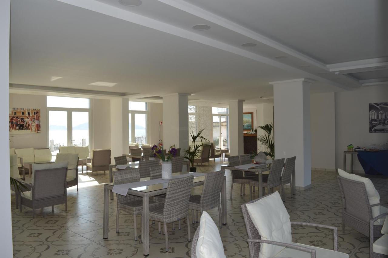 פורמיה Klaton Beach Hotel מראה חיצוני תמונה